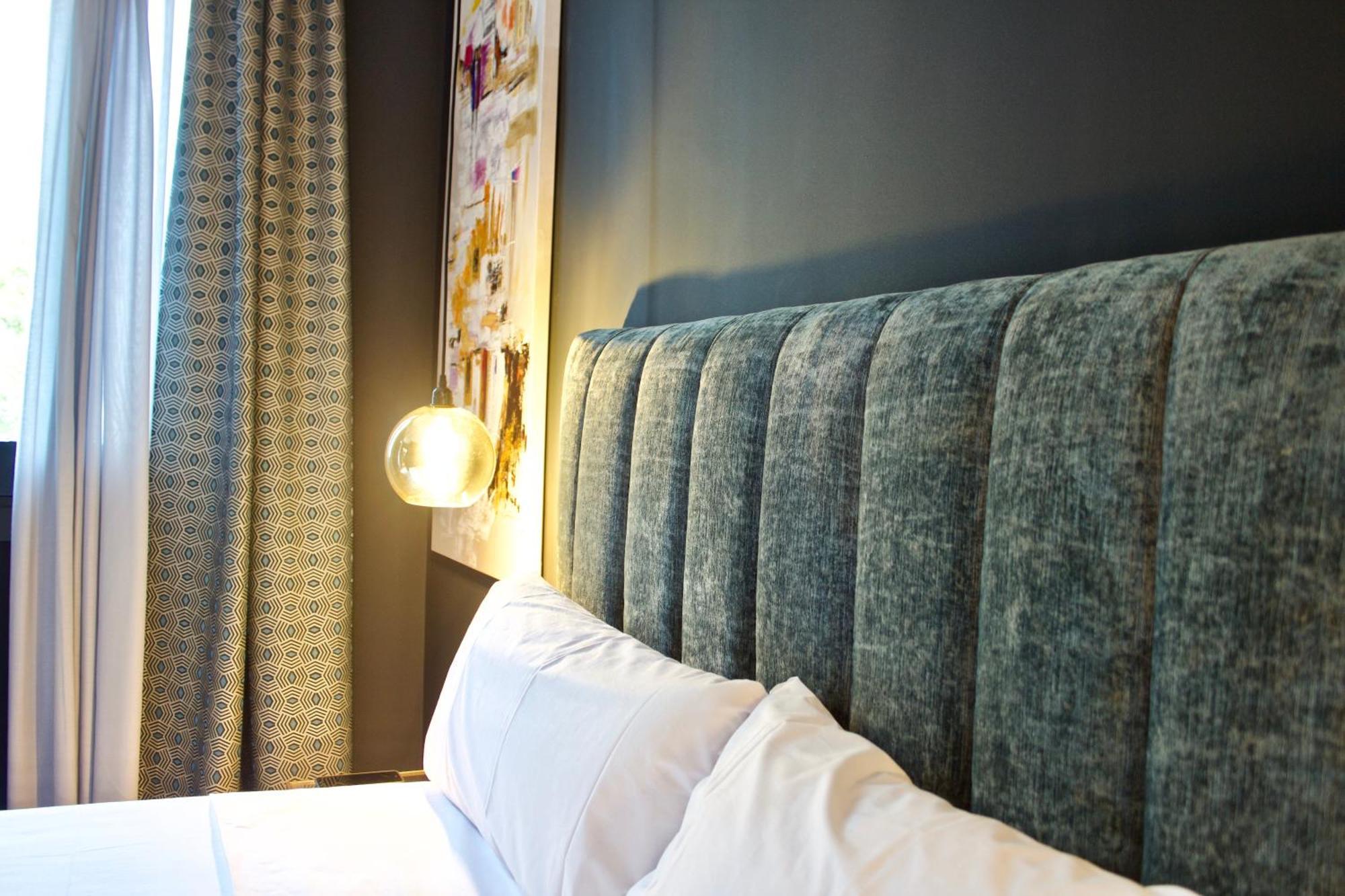 Velvet In Rambla Cataluna Apartment *